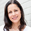 Reva Seth, author of The Momshift